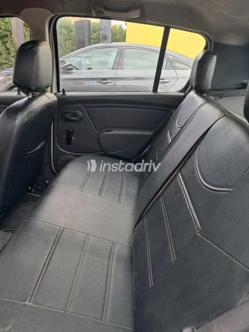 رينو سانديرو 2011 أبيض مستعملة للبيع - 6