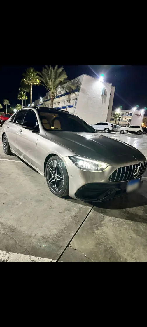 مرسيدس C 200 2022 أبيض مستعملة للبيع - 1