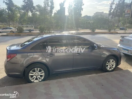 Chevrolet Cruze 2014 White Used for Sale - 6