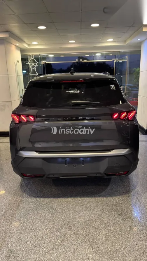 بيجو 5008 2026 رمادي جديدة للبيع - 4