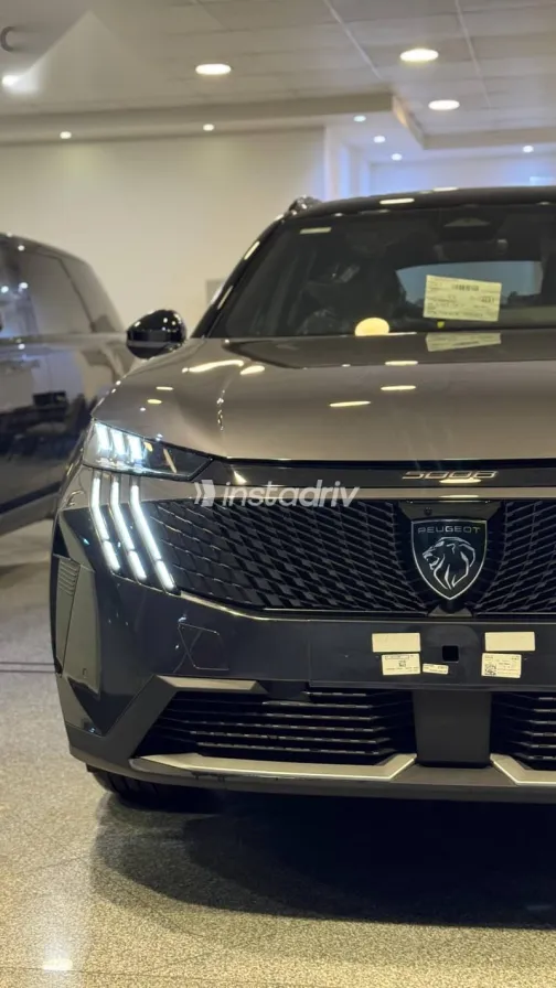 بيجو 5008 2026 رمادي جديدة للبيع - 7