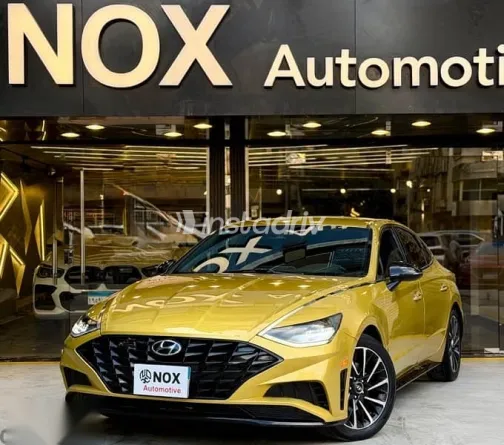 Hyundai Sonata 2020 Gold Used for Sale - 2