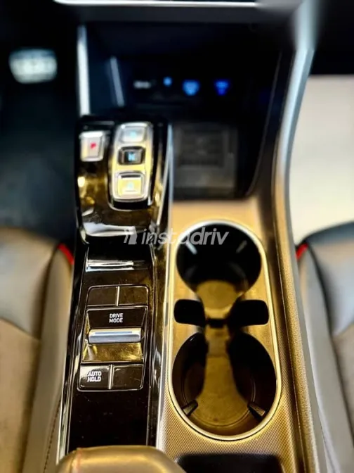 Hyundai Sonata 2020 Gold Used for Sale - 7