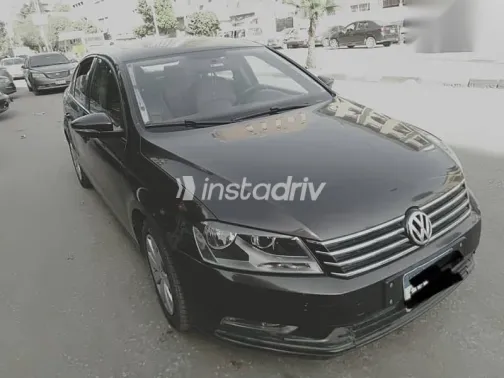 فولكس فاغن باسات 2015 بني مستعملة للبيع - 8