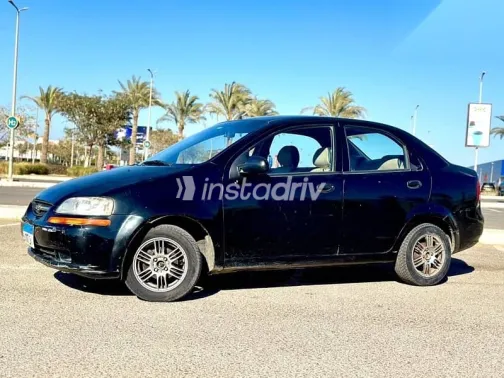 شيفروليه افيو 2005 أسود مستعملة للبيع - 1