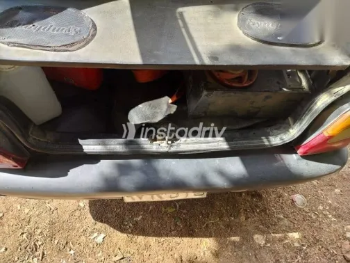 سوزوكى ماروتى 2011 أسود مستعملة للبيع - 8