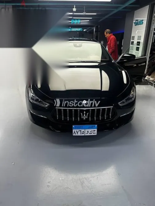 Maserati Ghibli 2022 Black Used for Sale - 2