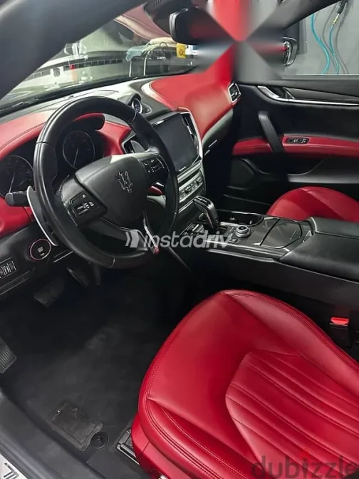 Maserati Ghibli 2022 Black Used for Sale - 3