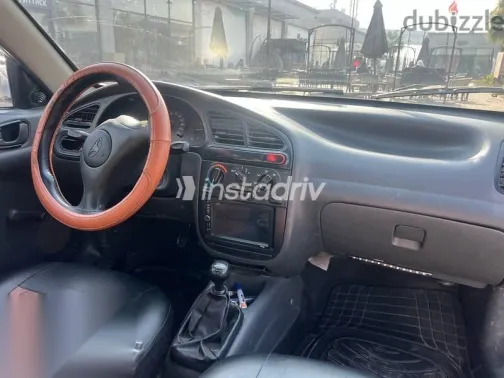 شيفروليه لانوس 2009 أبيض مستعملة للبيع - 4