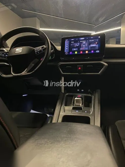 Seat Leon 2022 Black Used for Sale - 4