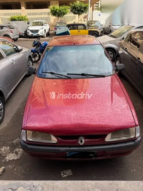 Renault Rainbow 2000 Red Used for Sale - 2