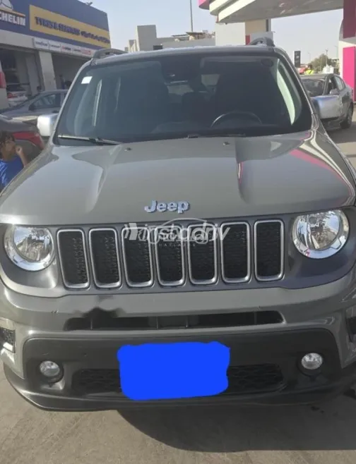 جيب رينيجيد 2022 أبيض مستعملة للبيع - 1