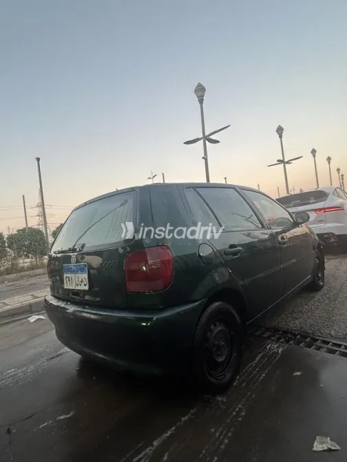 فولكس فاغن بولو 1997 أخضر غامق مستعملة للبيع - 4