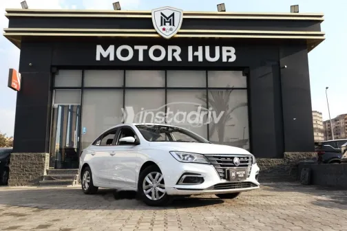 ام جى 5 2021 أبيض مستعملة للبيع - 2