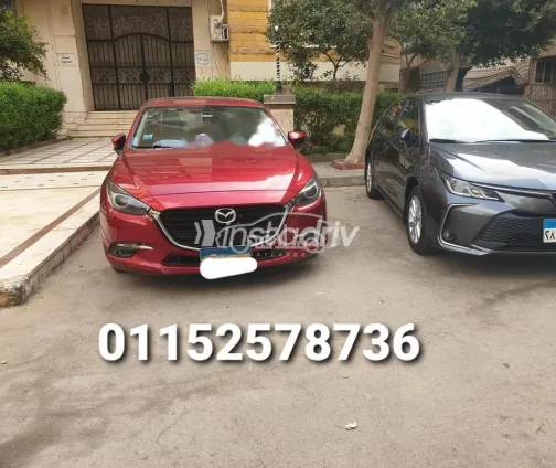 مازدا 3 2020 أحمر مستعملة للبيع - 1