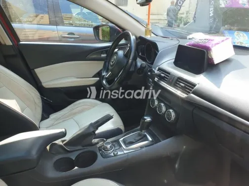 مازدا 3 2020 أحمر مستعملة للبيع - 3