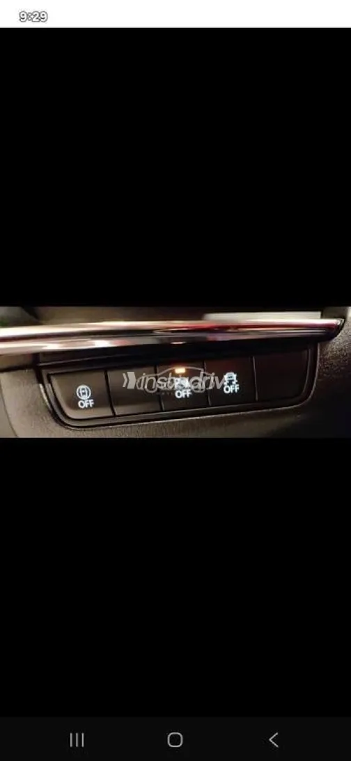 مازدا 3 2020 أحمر مستعملة للبيع - 5