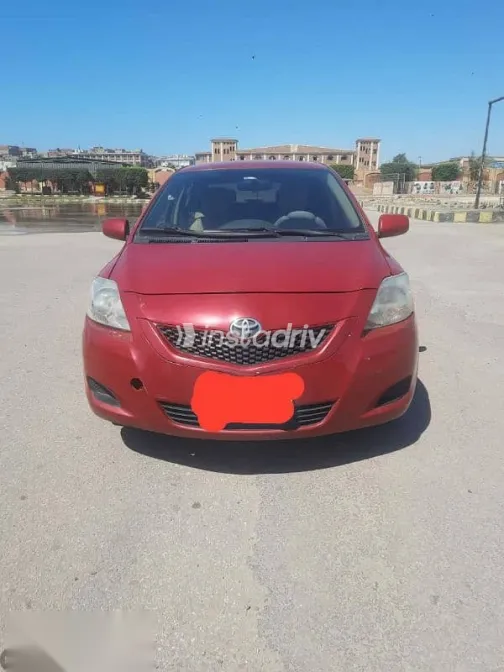 Toyota Yaris 2009 Red Used for Sale - 1