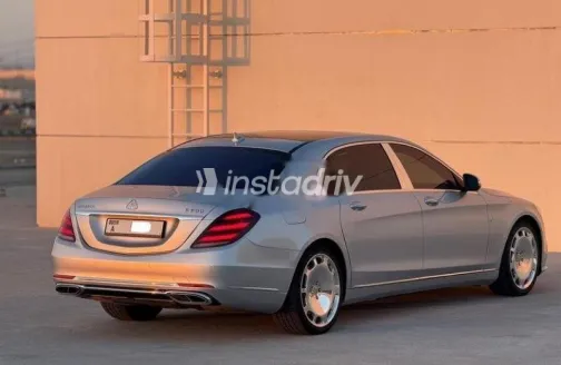 مرسيدس S600 مايباخ 2016 فضي مستعملة للبيع - 3