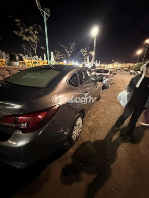 اوبل أسترا 2013 أسود مستعملة للبيع - 5