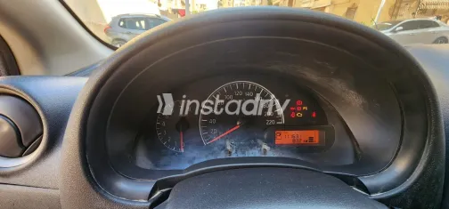 نيسان صنى 2014 أبيض مستعملة للبيع - 5