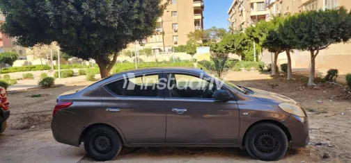 نيسان صنى 2014 أبيض مستعملة للبيع - 6