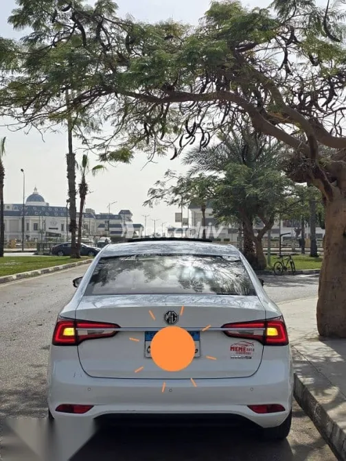 MG 5 2021 White Used for Sale - 4