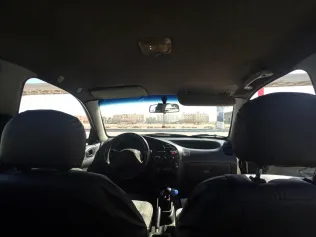 دايو لانوس 2 2000 أبيض مستعملة للبيع