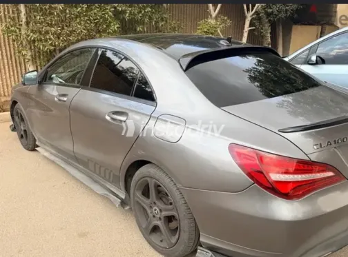 مرسيدس CLA 180 2019 أبيض مستعملة للبيع - 3