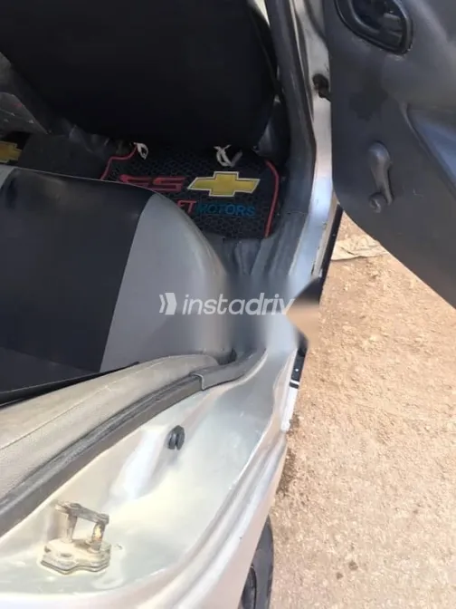 شيفروليه لانوس 2011 فضي مستعملة للبيع - 5