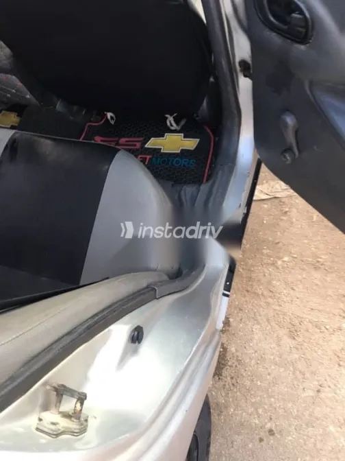 شيفروليه لانوس 2011 فضي مستعملة للبيع - 6