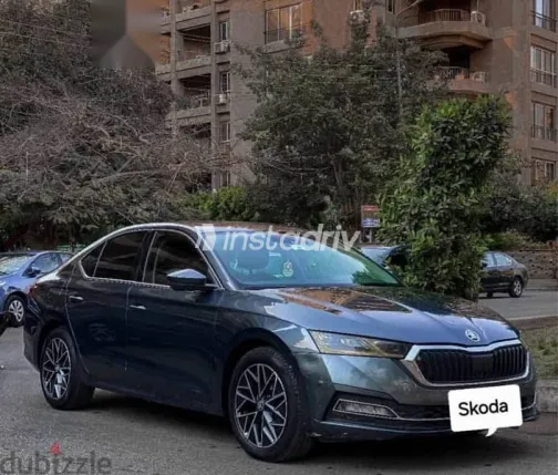 Skoda Octavia 2021 Gray Used for Sale - 1