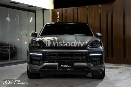 Porsche Cayenne 2024 Silver Used for Sale - 1