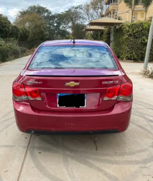 شيفروليه كروز 2012 أبيض مستعملة للبيع