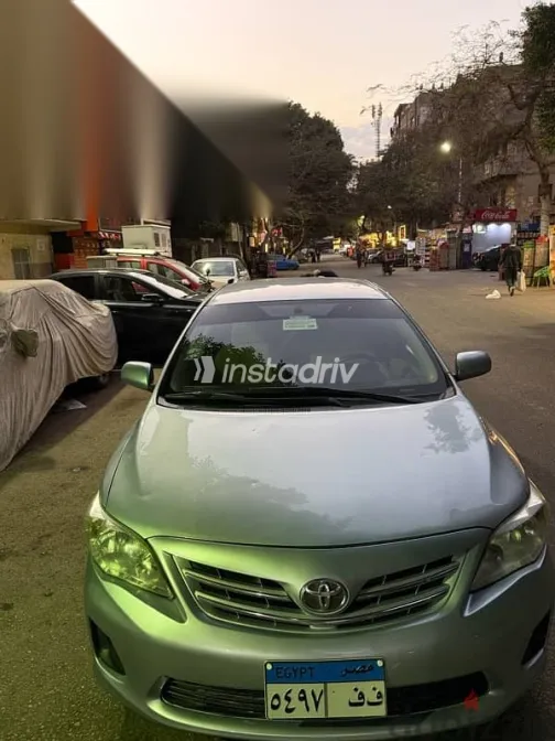 Toyota Corolla 2013 Silver Used for Sale - 5