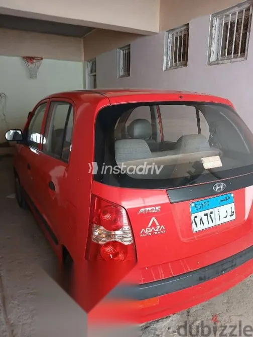 Hyundai Atos 2010 Red Used for Sale - 3