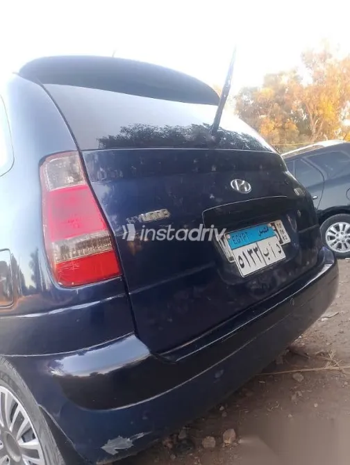 هيونداي ماتريكس 2007 أزرق غامق مستعملة للبيع - 2