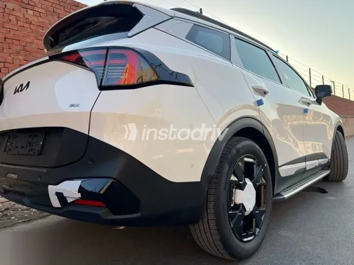 كيا سبورتاج 2025 أبيض جديدة للبيع - 2