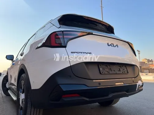 كيا سبورتاج 2025 أبيض جديدة للبيع - 3