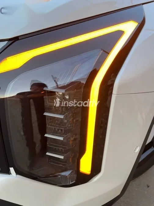 كيا سبورتاج 2025 أبيض جديدة للبيع - 4