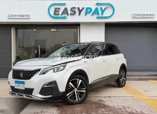 بيجو 5008 2020 أبيض مستعملة للبيع - 1