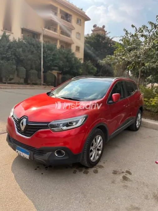 رينو كادجار 2019 أحمر مستعملة للبيع - 2