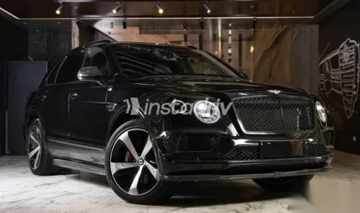 بنتلى بنتيجة 2019 أسود مستعملة للبيع - 1