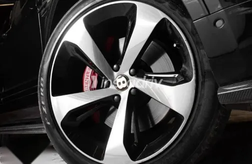 بنتلى بنتيجة 2019 أسود مستعملة للبيع - 3