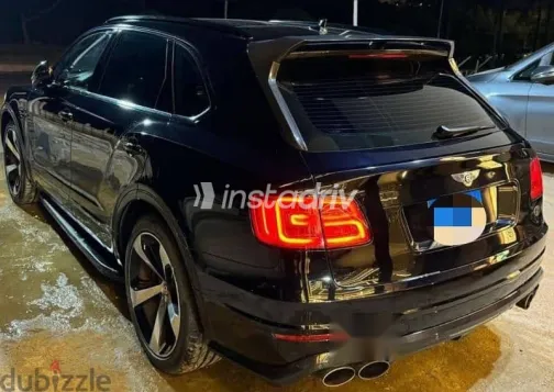 بنتلى بنتيجة 2019 أسود مستعملة للبيع - 6