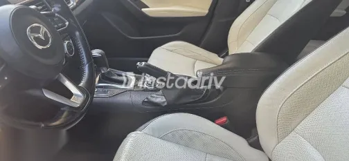 مازدا 3 2019 أزرق غامق مستعملة للبيع - 3