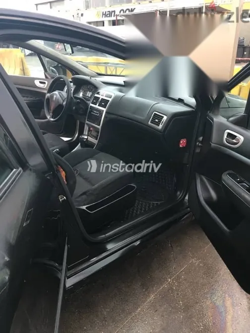 بيجو 307 2007 أسود مستعملة للبيع - 5