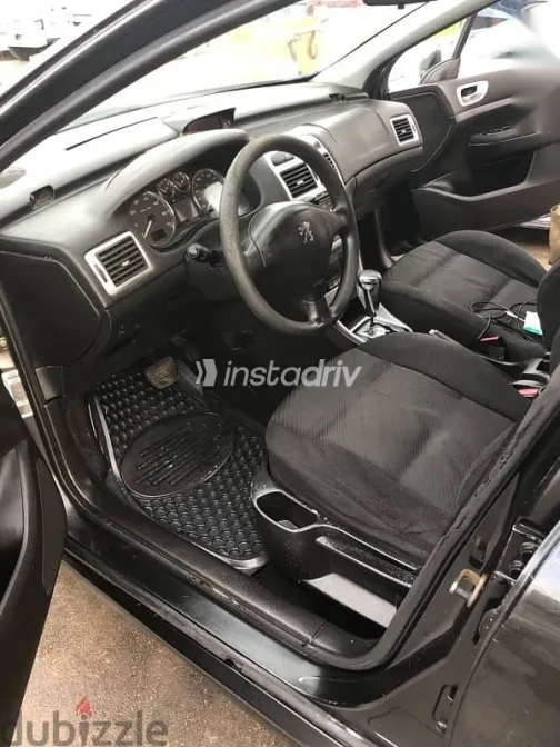 بيجو 307 2007 أسود مستعملة للبيع - 6