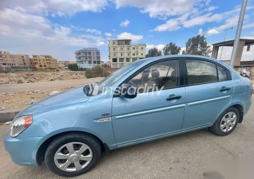 هيونداي اكسنت 2006 أزرق غامق مستعملة للبيع - 4