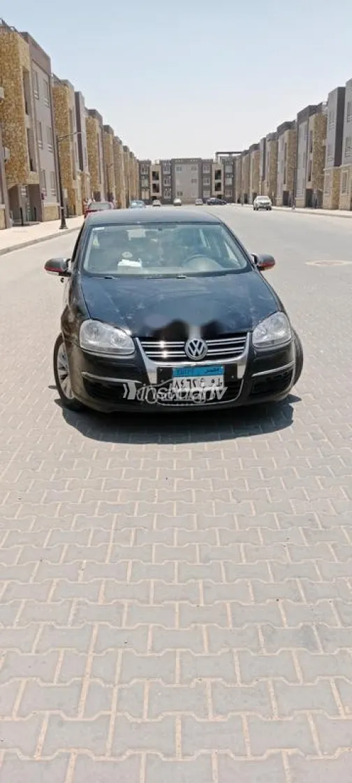 فولكس فاغن جيتا 2011 أسود مستعملة للبيع - 2